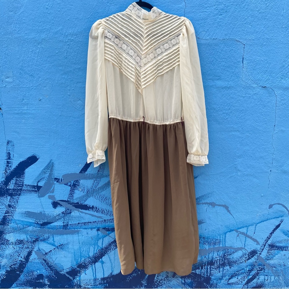 Vintage Virgo ll dress, cream and brown lace blouse dress, long sleeve, size M